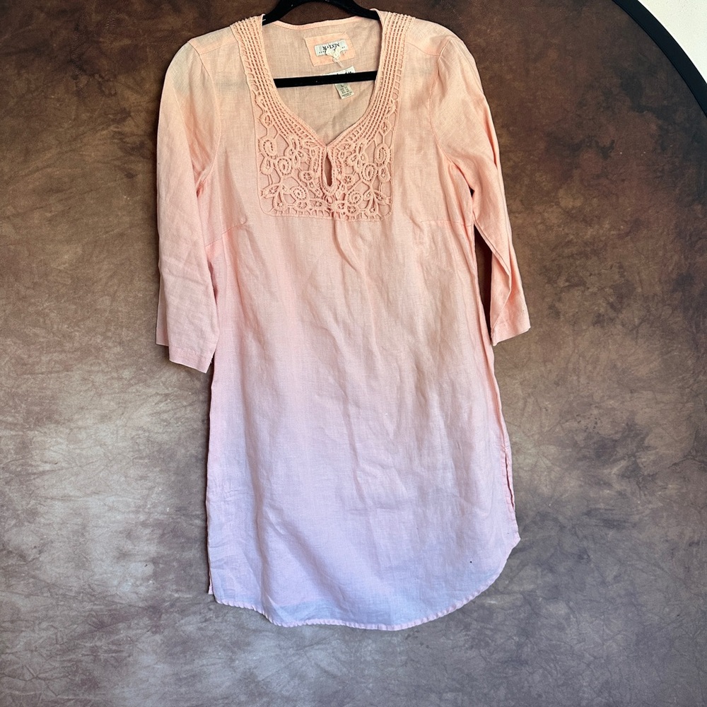 Malvin I Heart Linen Blush Crochet Detail Dress